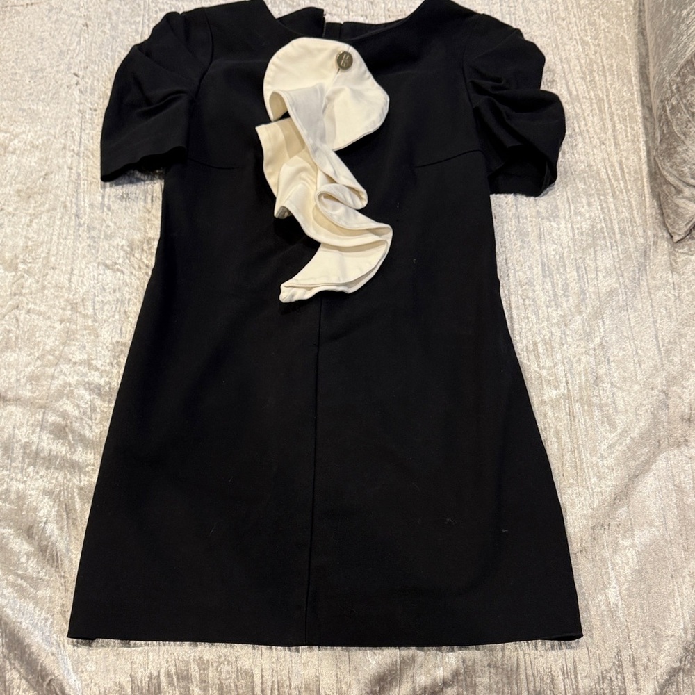 Elegant Black Dress with Cream Accent